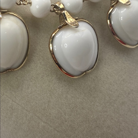 Vintage Trifari Milk Glass Beaded Apples and Gold Tone Necklace